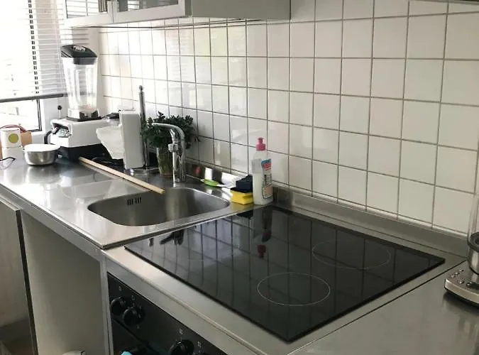 1 Mit Kueche Und Bad In * Wuppertal