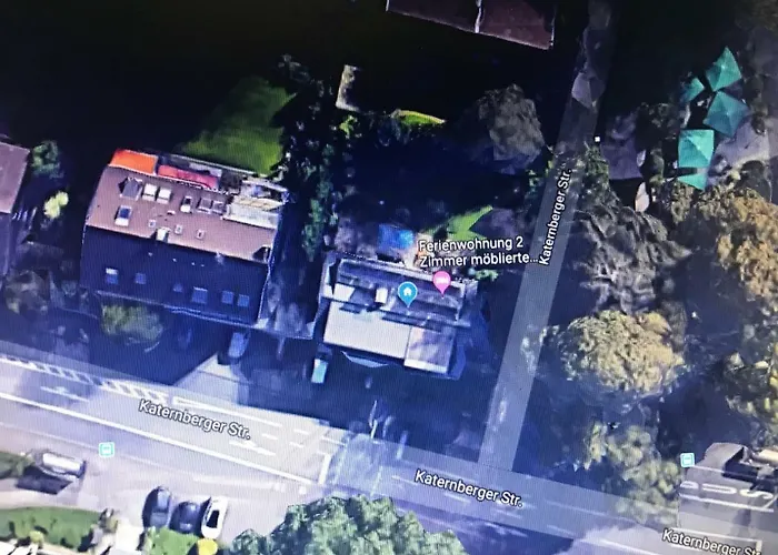 1 Mit Kueche Und Bad In *